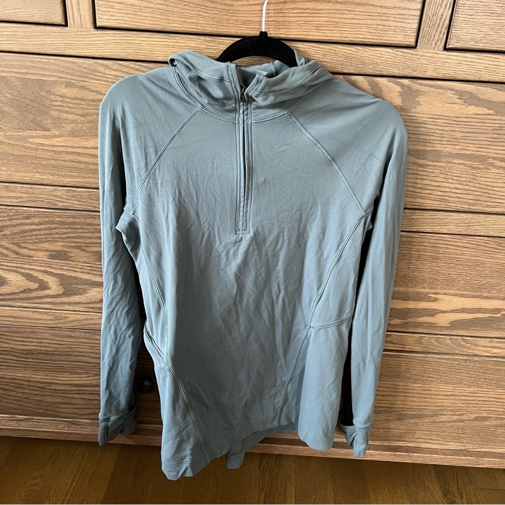 Lululemon pullover